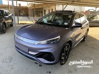  3 BYD Yuan plus 2023 بي واي ديه ايوان بلص صنف شامبيون فل الفل اوتبارك وباب خلفي كهرباء كراسي حامي بارد