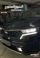  1 كيا سورنتو 2021 لون اسود ملوكي كاملة المواصفات