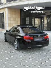  2 BMW 520 2015