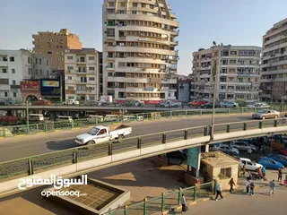 5 شقة للبيع في ميدان الجيزة وشارع مراد