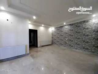  3 شقة غير مفروشة للإيجار 195م2 ( Property 17886 ) سنوي فقط