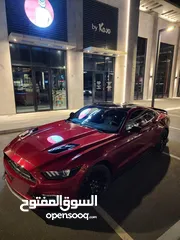  2 Mustang GT V8 5.0 performance package