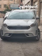  5 كيا نيرو 2018  مواصفات تورنج