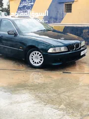  12 BMW E39 520i