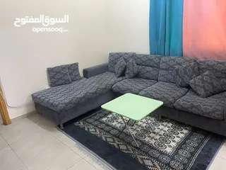  5 شقه للايجار