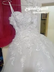  23 بدلات عرايس للبيع