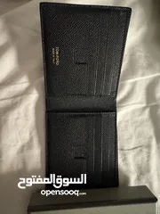  2 محفظة TOM FORD اصلية استعمال خفيف جدا