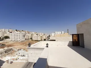  32 شقة مساحة 185متر مع روف (دوبليكس) وتراس باطلاله مميزة في شفا بدران للبيع من المالك
