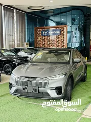 3 فورد موستنج 2022 عداد زيرو كهرباء 500 كيلو لون رمادي اسود ازرق