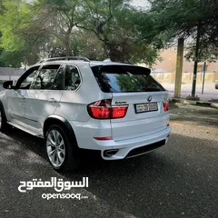  5 BMW X5 V8 فل كامل المواصفات أعلى درجة