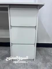  4 مكتب دراسة شبابي