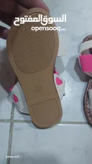  3 صنادل بناتي عدد2 نمره 65 ونمره27 وصندل ولادي طبي مقاس 40