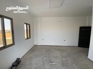  25 بيت ريفي وشاليه للبيع او البدل على شقة في عمان