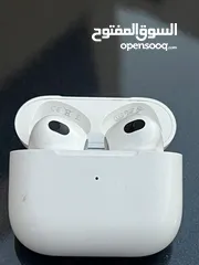  1 سماعه Airpods 4