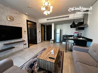  6 للايجار شقه راقيه مفروشه مع الكهرباء والانترنت فتح إلكتروني برج جديد  في الحوره وتشمل جميع الخدمات