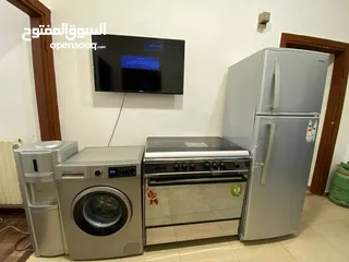  15 : عفش بيت كامل بحال الوكالة يصلح لعرسان   غرفه نوم ماستر تفصيل  خشب زان ولاتيه 18 تفصيل