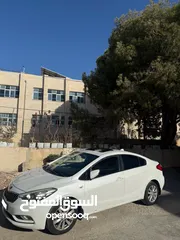  6 كيا k3 سيراتو 2014 مع فتحة سقف نخب بنزين