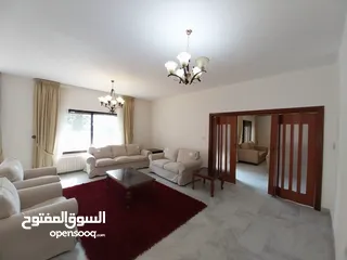  11 شقة مفروشة للإيجار 250م2 ( Property 19392 ) سنوي فقط