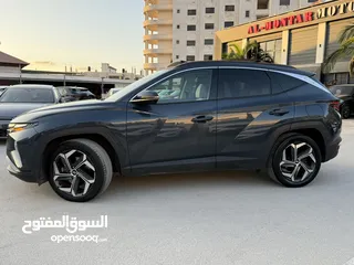  19 هونداي توسان ترخيص 2022 محرك 1600 هايبرد plug in/يقطع على الشحنه 65 كيلو متر  271 حصان