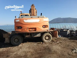  8 DOOSAN EXCAVATOR 2013