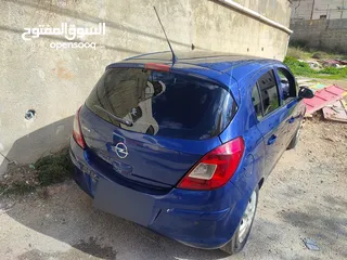  4 اوبل كورسا  2008 محرك1400 جير عادي  السيارة  مش ناقصها اشي للبيع او البدل ع اتوماتيك اشي مرتب