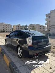  3 تويوتا بريوس اوتو بارك 2011 لون فيراني