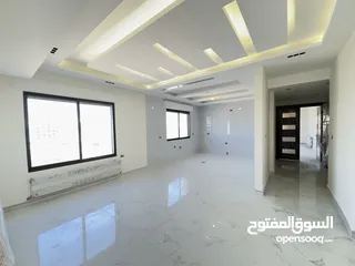  16 شقة مميزة للبيع طابق اول مساحة 230م بخلدا بتشطيبات مميزة (مشروع 120)