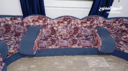  4 مجلس عربي مستعمل نضيف استعمال بسيط
