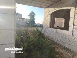  9 بيت عظم المغاريب واجهة حجر