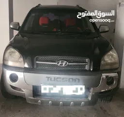  4 سيارة توسان 2006 للبيع