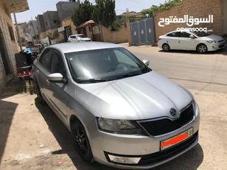  1 سكودا رابيد بسعر لقطة