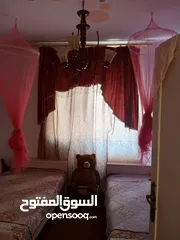  13 شقه استثماريه مؤجره في موقع مميز وبسعر مناسب جدا بداعي السفر من المالك مباشره