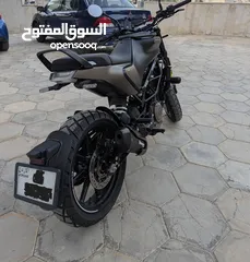  5 Husqvarna Svartpilen 250cc 2022