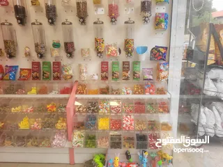  25 محل شوكولاته وعصائر ومناسبات لبيع كامل بالبضاعه والاجهزة