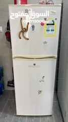  1 Emjoy fridge 2 doors