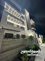  12 شقة مميزة للبيع على طريق المطار بموقع متميز بسعر مغري من المالك مباشرة