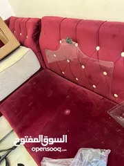  4 عندي 3 أبواب أصلية مفروطة من كيا نيرو، نظيفة وعلى الشرط: 	1.	باب أمامي يمين (الراكب) 	2.	باب أمامي ي