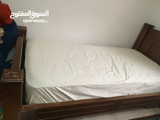  7 متفرقات للبيع بحاله جيده جدا