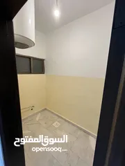  9 شقة 230م (4 غرف نوم + 3 حمامات + غرفة خادمة) من المالك مباشرة في منطقة طبربور حي الخزنة