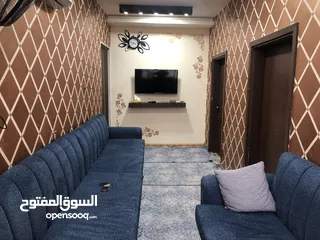  24 منزل مستقل (طابقين)  للبيع الزرقاء-جناعة ،مدخل منفصل لكل طابق