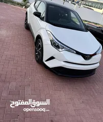  4 Toyota C-HR