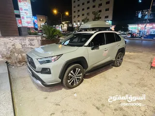  2 RAV4 للبيع 2022 بحالة الوكالة