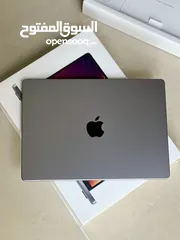  9 MacBook M2 Pro 2022 للبيع