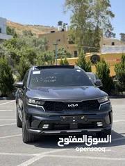 4 كيا سورنتو هايبرد  2023  فل اضافات فل مسكر  عداد 13 الف كم