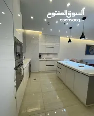  11 شقة مفروشة للإيجار 81م2 ( Property 19535 )-175132864
