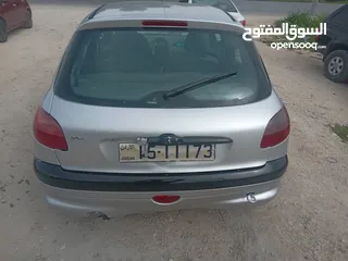  4 بيجو 206 مويا 2001 اتوماتيك بسعر مميز