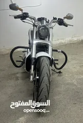  6 Harley Davidson V-ROD