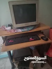  1 كومبيوتر .