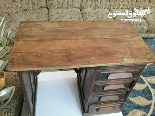  19 انتيك - مكتب خشب بلوط صناعه يدويه بالكامل قبل المكن والبراغي 1890 الي 1910 4 ادراج