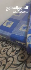  2 فرشات 2مستعمل بحال الجديد اشي مرتب وثقيل